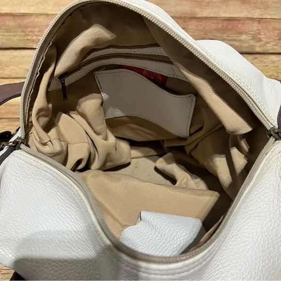 Stylish White Leather Women's Bag - Picture 7 of 10